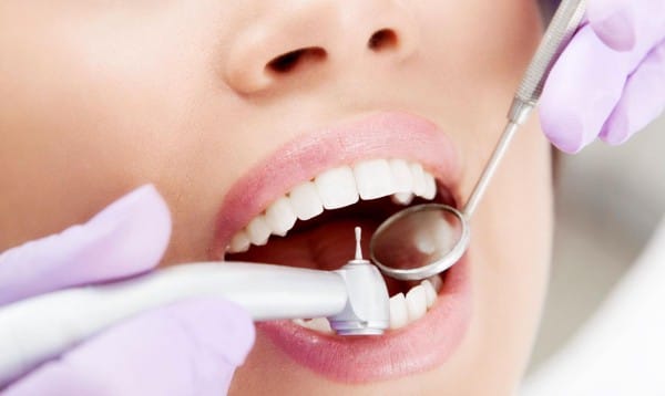 Лечение и удаление зубов под наркозом в москве thumbnail